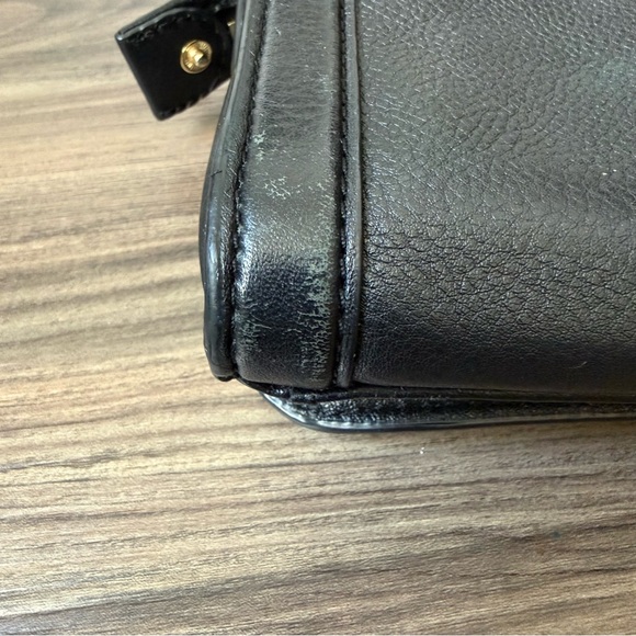 Tory Burch Black Leather Chain Strap Crossbody - Picture 12 of 14